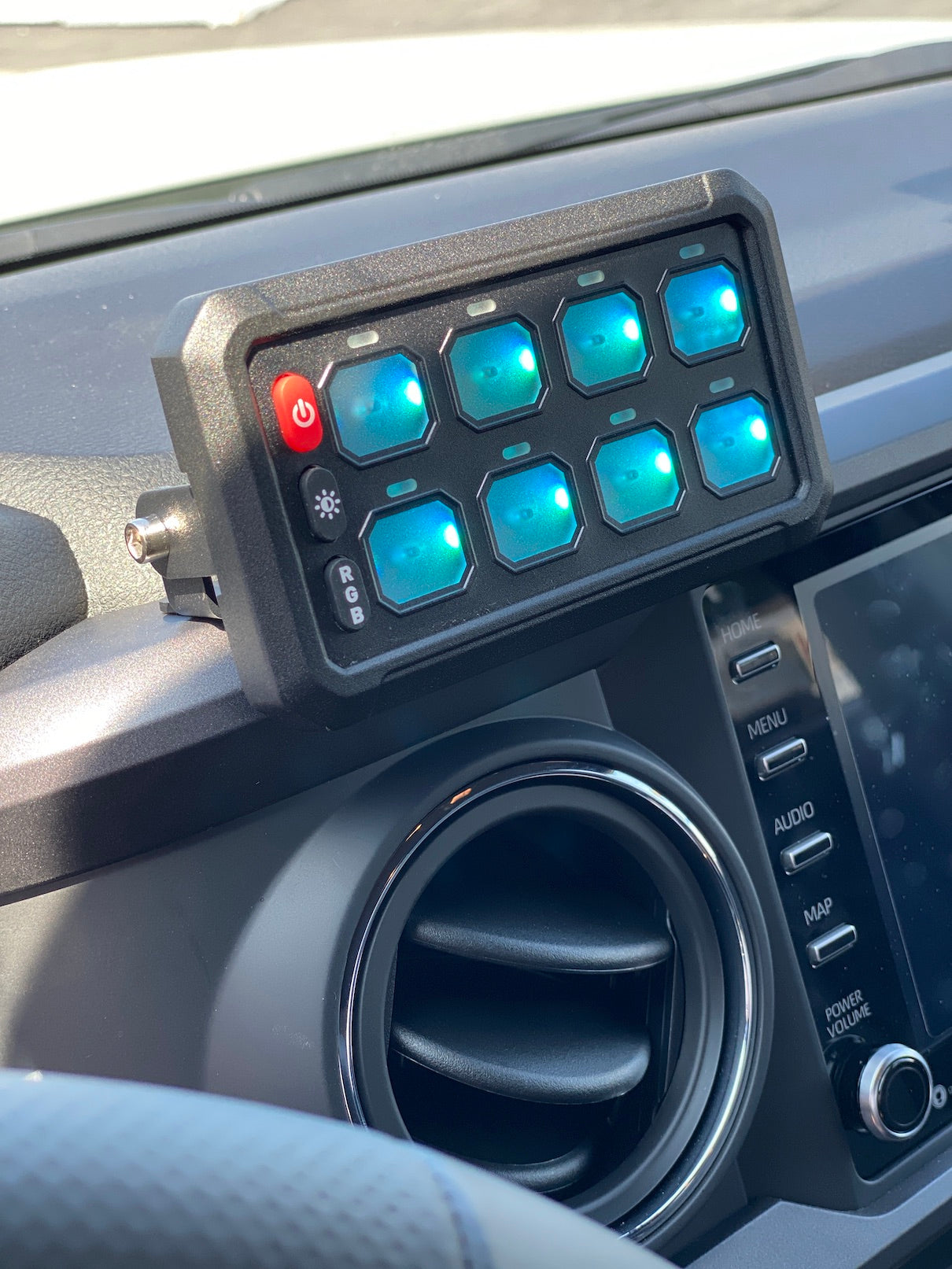 Switch Panel Control Set 8-Gang Switch Panel With RGB And Remote Control Bluetooth App – GGLighting