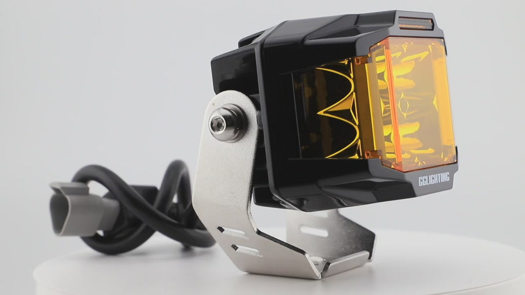 CB30 AMBER 360 GGLIGHTING