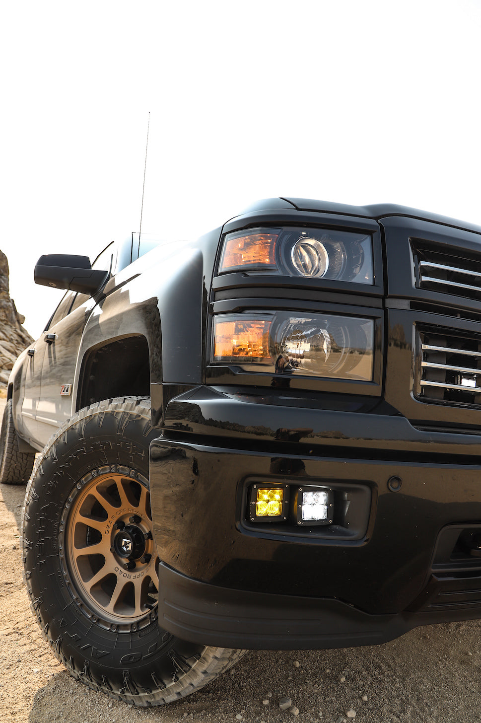 2014-2015 Silverado 1500 Fog Light Pod Brackets 2014-2015 Silverado 1500 Fog Light Pod Brackets
